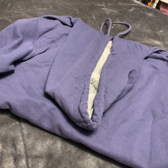 champion hoodie - Picture 4 of 4